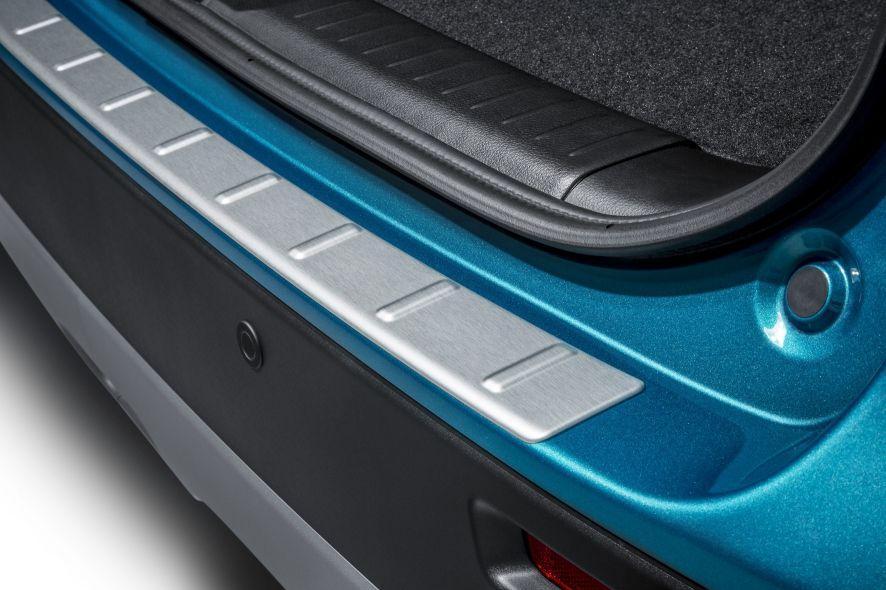 Suzuki Vitara Rear Bumper Loading Area Protector - Aluminium Effect Plastic