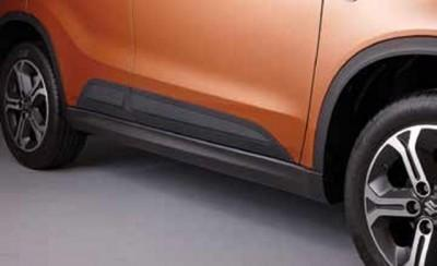 Suzuki Vitara Side Body Moulding Set Black